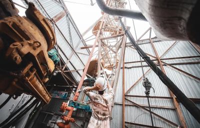 «Черное золото» — нефтяная квест-экскурсия с посещением нефтяного полигона в с. Успенка